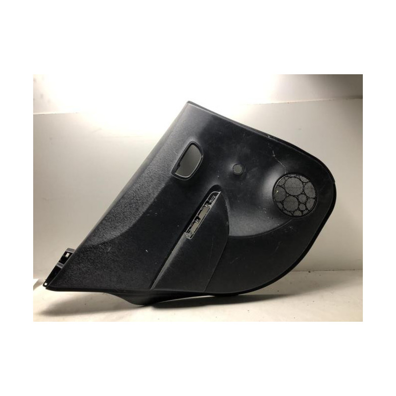 Panneau de porte arriere gauche TOYOTA YARIS 3 PHASE 1 d’occasion