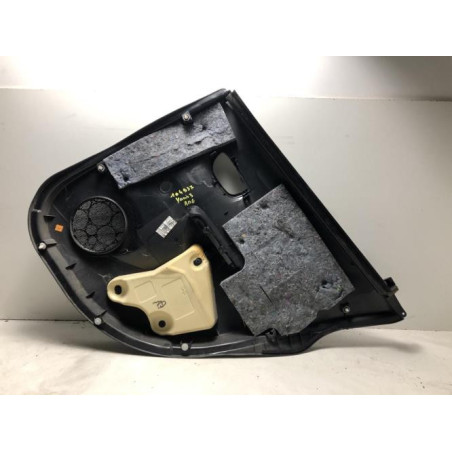 Panneau de porte arriere gauche TOYOTA YARIS 3 PHASE 1 d’occasion