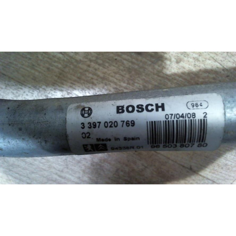 Moteur essuie glace avant PEUGEOT 207 PHASE 1 BREAK d’occasion