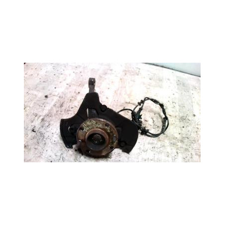 Fusee avant gauche FIAT PANDA 2 PHASE 1 d’occasion