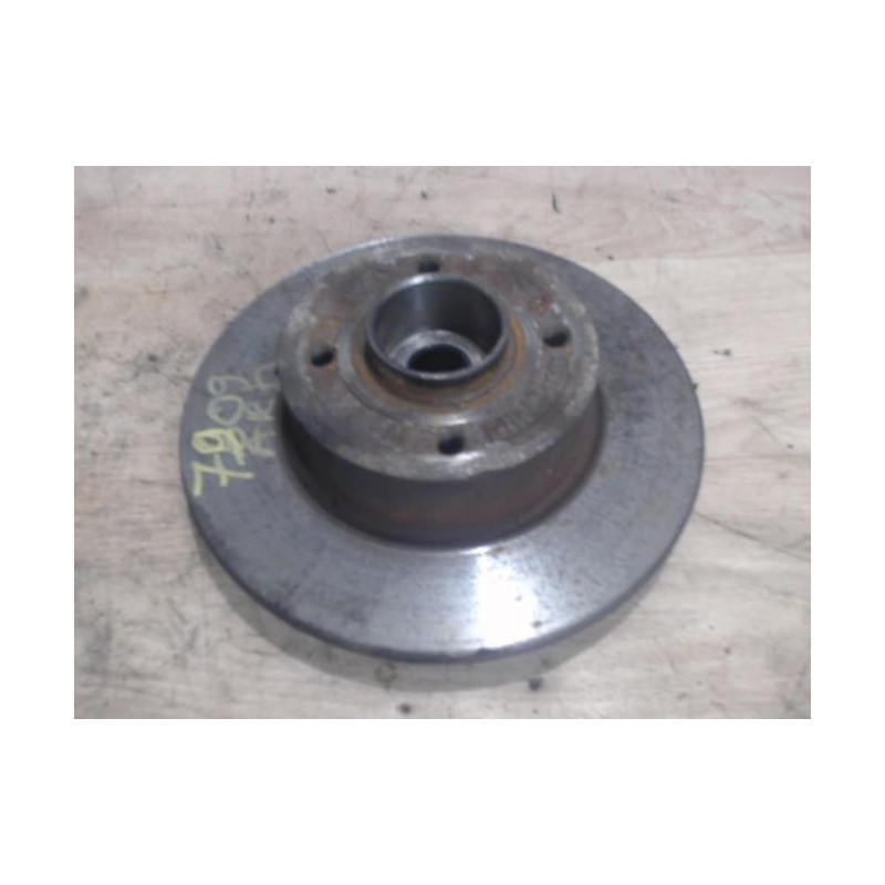 Disque arriere droit (freinage) VOLKSWAGEN POLO 5 PHASE 2 d’occasion
