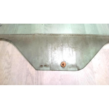 Vitre arriere droit FORD FIESTA 6 PHASE 1 d’occasion