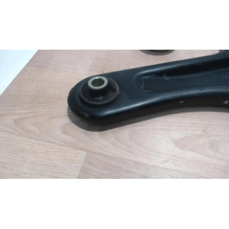 Triangle inferieur avant droit PEUGEOT 208 1 PHASE 2 d’occasion