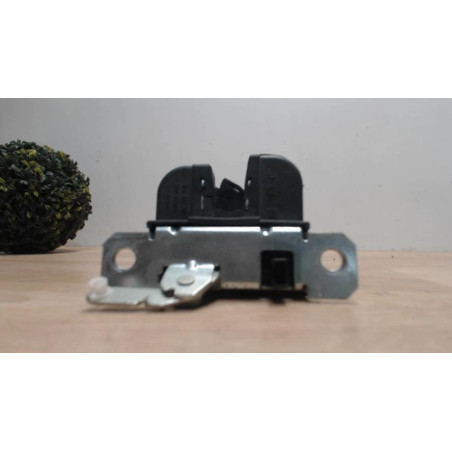Serrure de coffre SEAT IBIZA 3 PHASE 1 d’occasion
