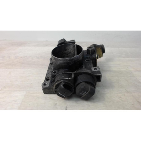 Boitier papillon FIAT PUNTO 2 PHASE 1 d’occasion