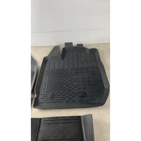 Tapis de sol DACIA  d’occasion