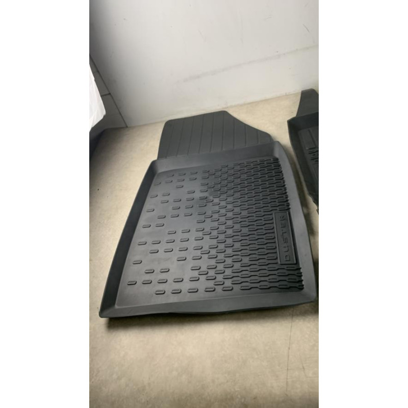 Tapis de sol DACIA  d’occasion