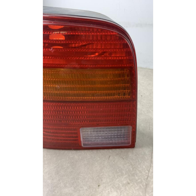 Feu arriere principal gauche (feux) VOLKSWAGEN GOLF 4 d’occasion