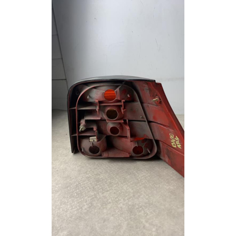 Feu arriere principal gauche (feux) VOLKSWAGEN GOLF 4 d’occasion