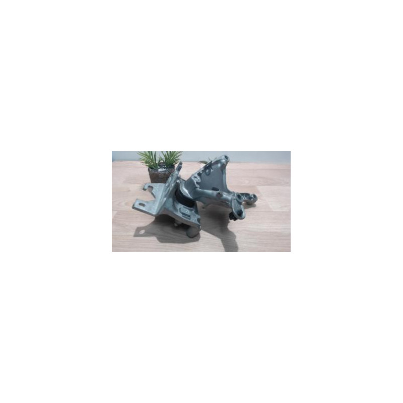 Support moteur gauche RENAULT CLIO 4 PHASE 2 d’occasion