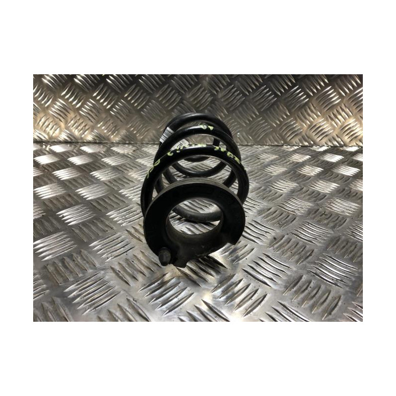 Ressort de suspension arriere gauche MINI MINI 3 F56 PHASE 1 d’occasion