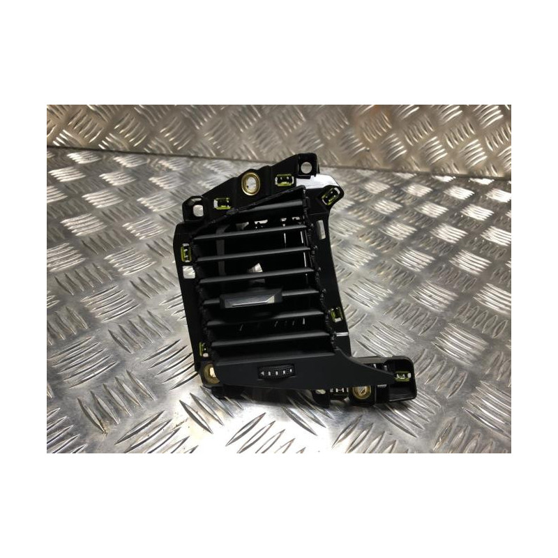 Aerateur tableau de bord AUDI A1 2 SPORTBACK d’occasion