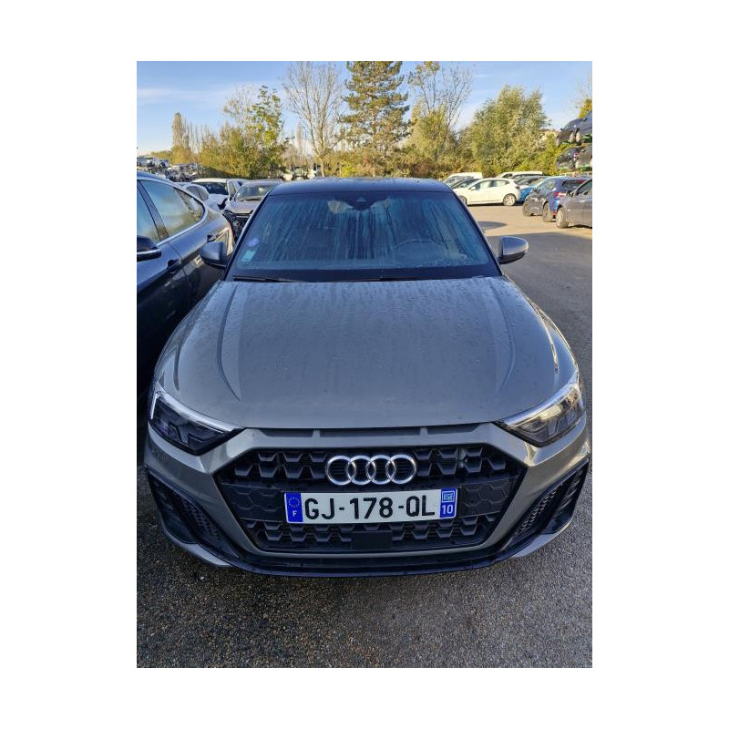 Aerateur tableau de bord AUDI A1 2 SPORTBACK d’occasion
