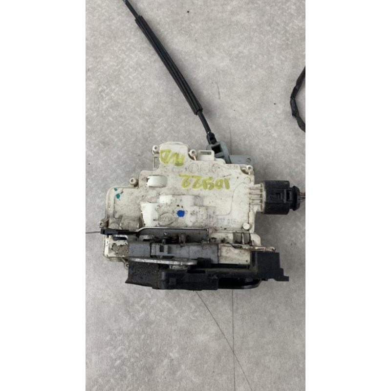 Serrure avant droit SEAT TOLEDO 3 d’occasion