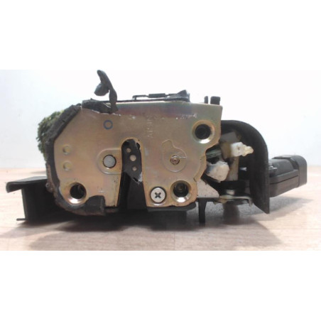 Serrure arriere droit TOYOTA COROLLA 10 PHASE 1 d’occasion