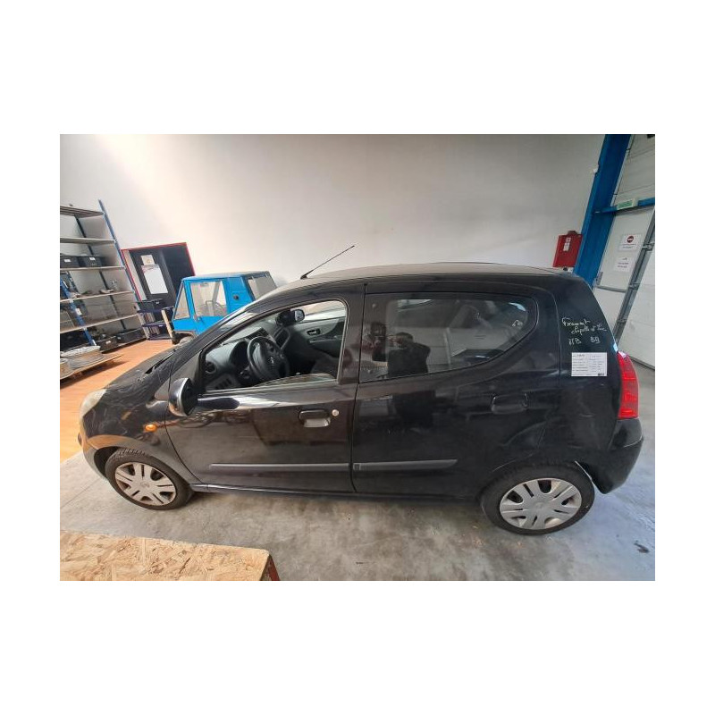 Baie de pare brise NISSAN PIXO d’occasion