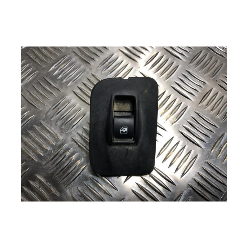 Interrupteur de leve vitre avant droit PEUGEOT BIPPER d’occasion