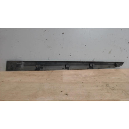 Baguette de porte arriere droite OPEL CORSA B PHASE 2 d’occasion