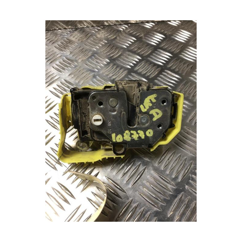 Serrure de porte laterale droite PEUGEOT BIPPER d’occasion