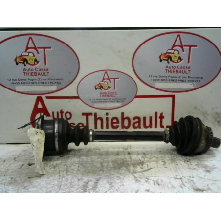 Cardan gauche (transmission) VOLKSWAGEN PASSAT V (3B3) d’occasion