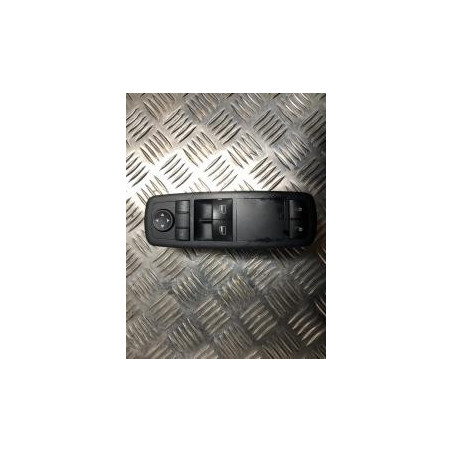 Interrupteur de leve vitre avant gauche CHRYSLER GRAND VOYAGER 5 d’occasion