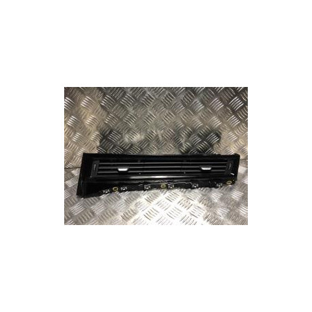 Aerateur tableau de bord AUDI A1 2 SPORTBACK d’occasion