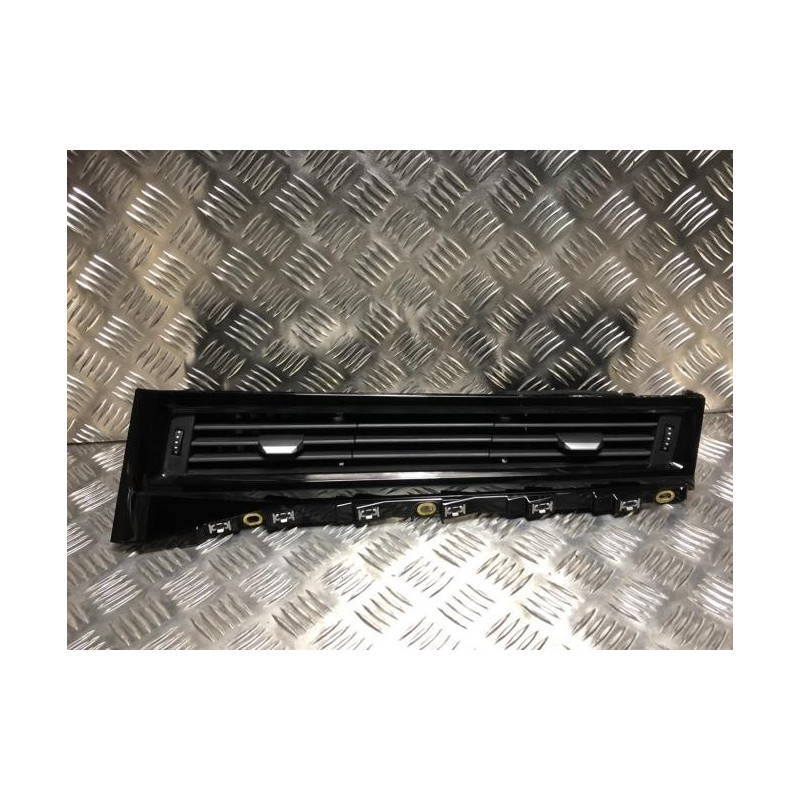 Aerateur tableau de bord AUDI A1 2 SPORTBACK d’occasion