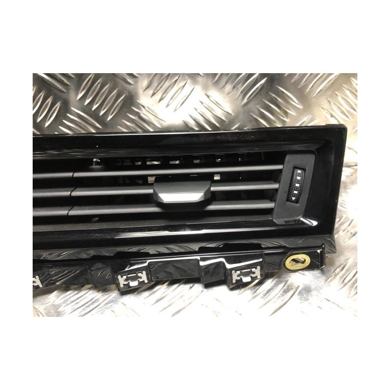 Aerateur tableau de bord AUDI A1 2 SPORTBACK d’occasion