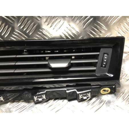 Aerateur tableau de bord AUDI A1 2 SPORTBACK d’occasion