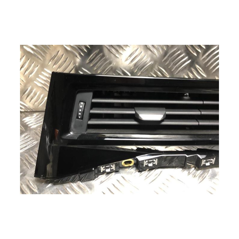 Aerateur tableau de bord AUDI A1 2 SPORTBACK d’occasion