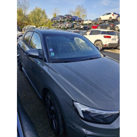 Aerateur tableau de bord AUDI A1 2 SPORTBACK d’occasion