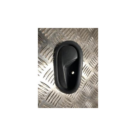 Poignee interieur avant gauche DACIA SANDERO 2 PHASE 1 d’occasion