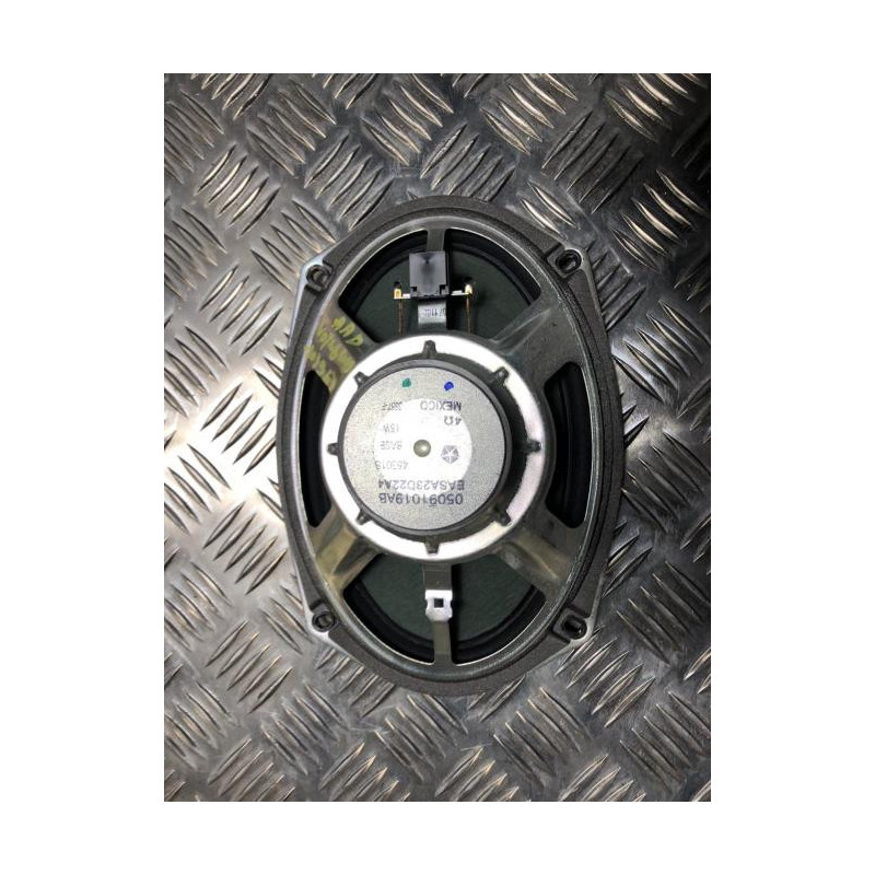 Haut parleur CHRYSLER GRAND VOYAGER 5 d’occasion