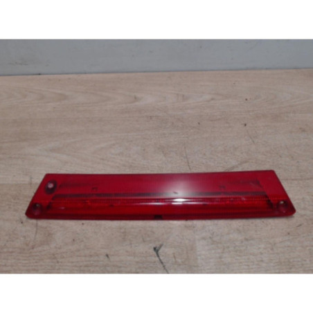 Feu arriere stop central FORD FIESTA 6 PHASE 1 d’occasion