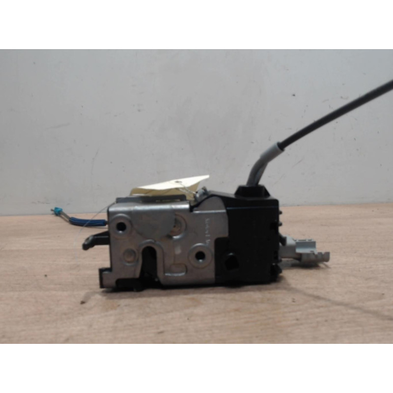 Serrure arriere droit CITROEN C4 1 PHASE 1 d’occasion