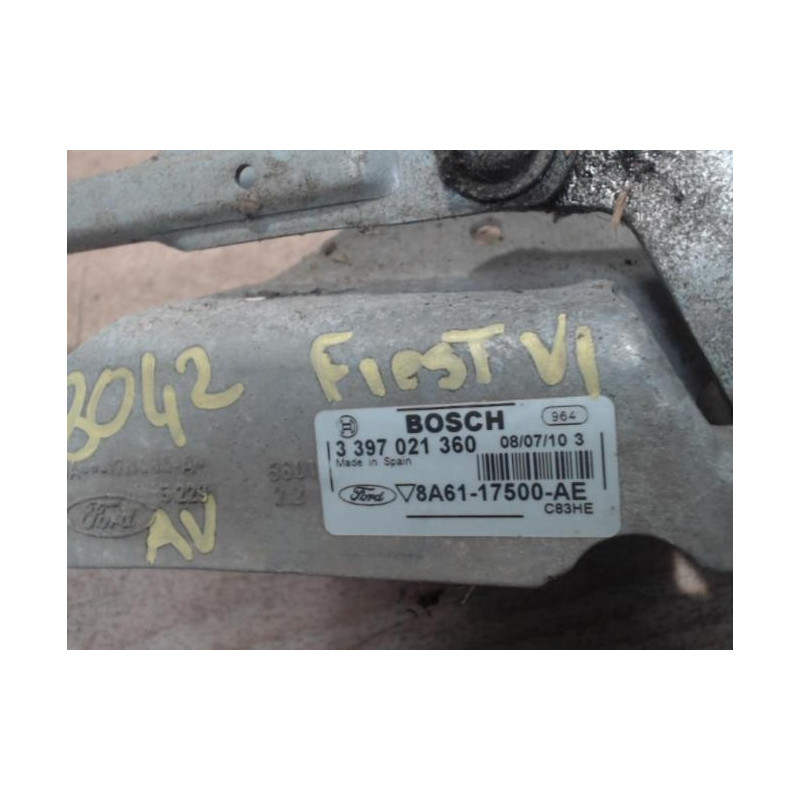 Moteur essuie glace avant FORD FIESTA 6 PHASE 1 d’occasion