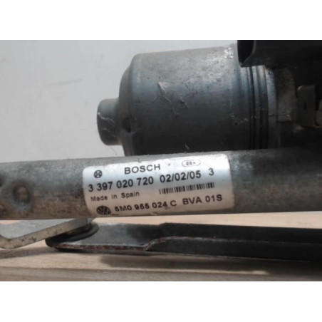 Moteur essuie glace avant droit VOLKSWAGEN GOLF PLUS PHASE 1 d’occasion