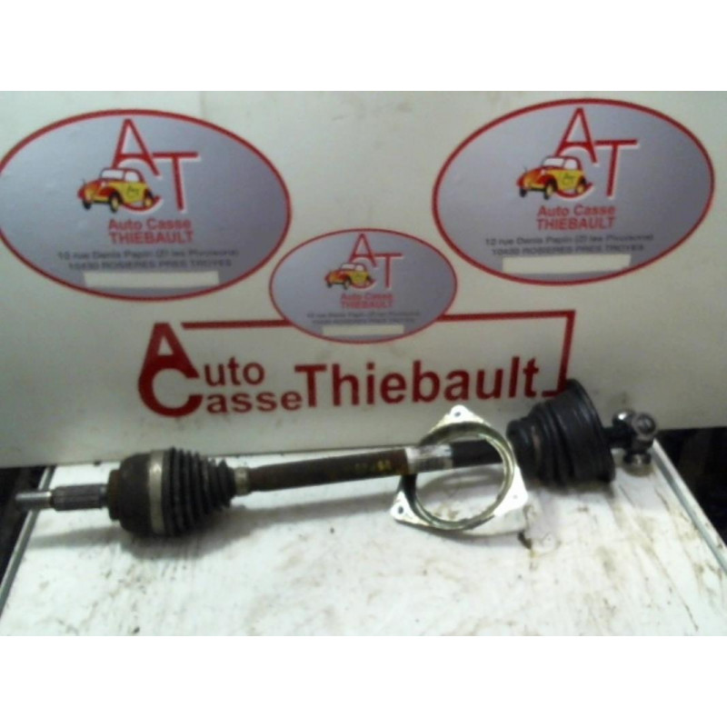 Cardan gauche (transmission) RENAULT TWINGO I PHASE 2 d’occasion