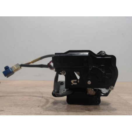 Serrure de coffre TOYOTA COROLLA VERSO 2 PHASE 2 d’occasion