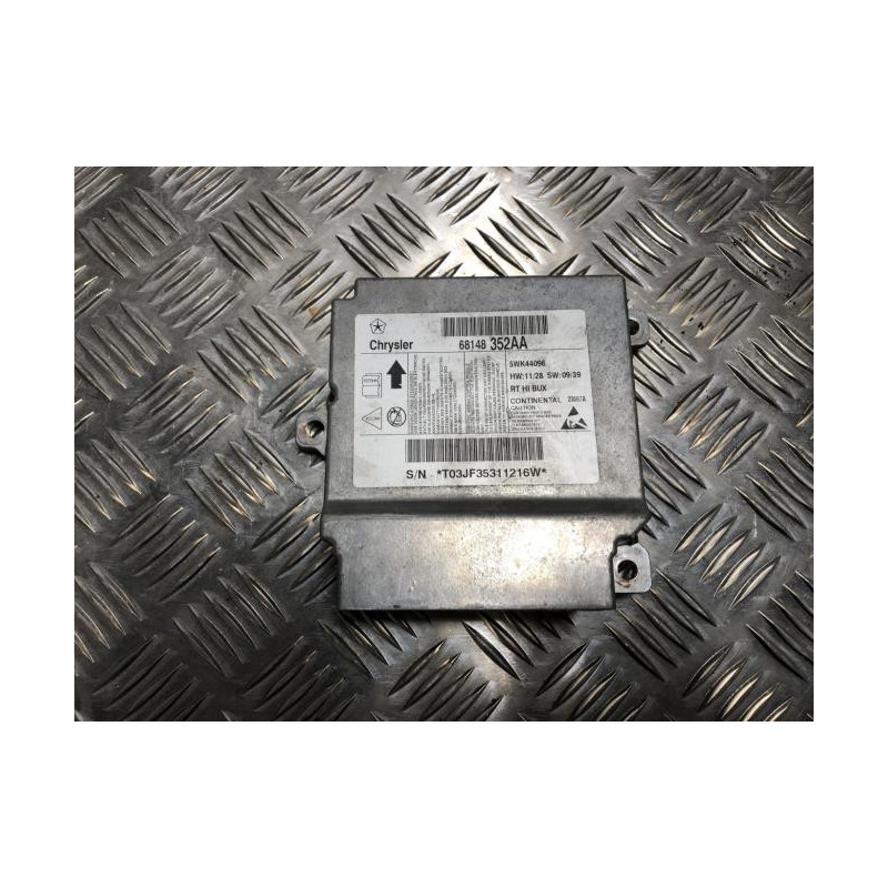 Boitier air bag CHRYSLER GRAND VOYAGER 5 d’occasion