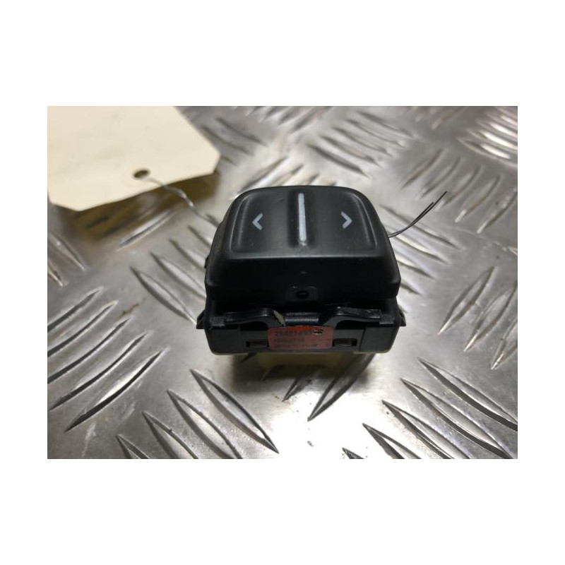 Interrupteur de leve vitre avant gauche DACIA SANDERO 2 PHASE 1 d’occasion