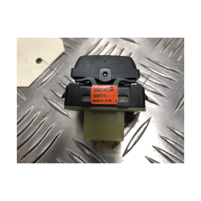 Interrupteur de leve vitre avant gauche DACIA SANDERO 2 PHASE 1 d’occasion