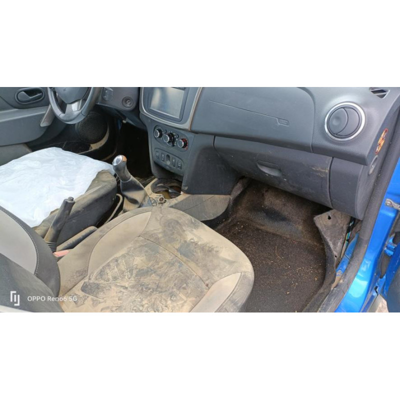 Interrupteur de leve vitre avant gauche DACIA SANDERO 2 PHASE 1 d’occasion