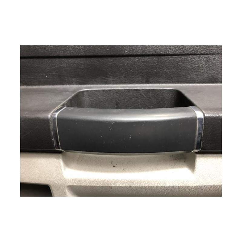 Panneau de porte avant gauche CHRYSLER GRAND VOYAGER 5 d’occasion