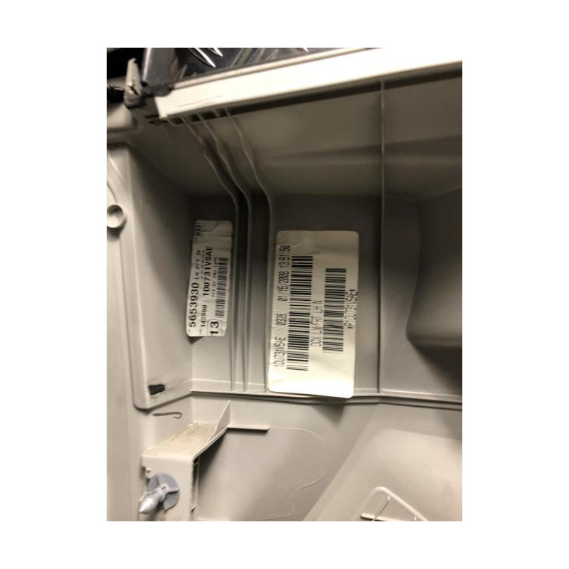 Panneau de porte avant gauche CHRYSLER GRAND VOYAGER 5 d’occasion