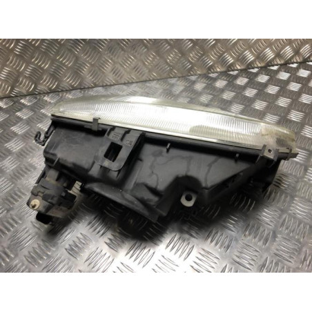 Optique avant principal gauche (feux)(phare) RENAULT MEGANE 1 PHASE 1 d’occasion