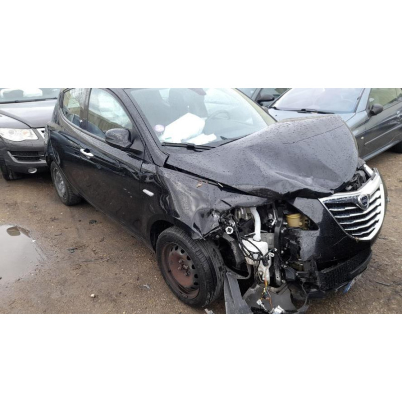 Anti brouillard arriere droit LANCIA YPSILON 5 d’occasion