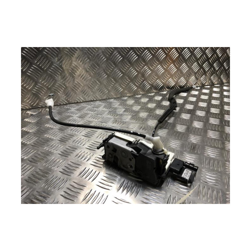 Serrure avant droit CITROEN BERLINGO 2 PHASE 1 d’occasion