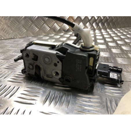 Serrure avant droit CITROEN BERLINGO 2 PHASE 1 d’occasion