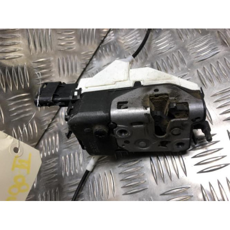 Serrure avant droit CITROEN BERLINGO 2 PHASE 1 d’occasion
